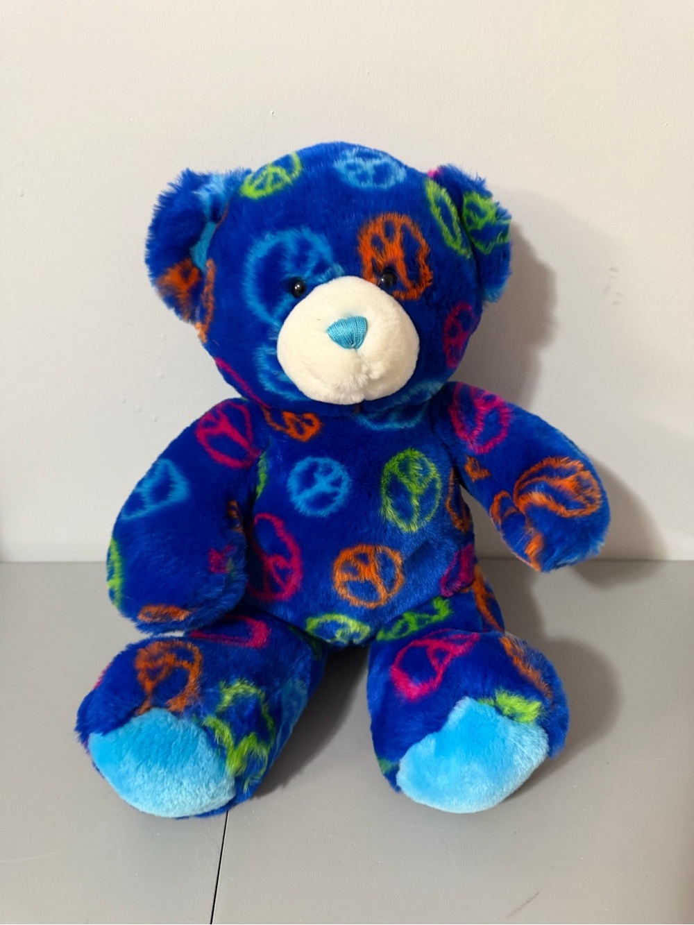Build-A-Bear Royal Blue Peace Sign Teddy Bear Plush Retired 2009